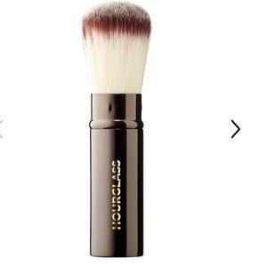 Brand New Hourglass Retractable Foundation Brush